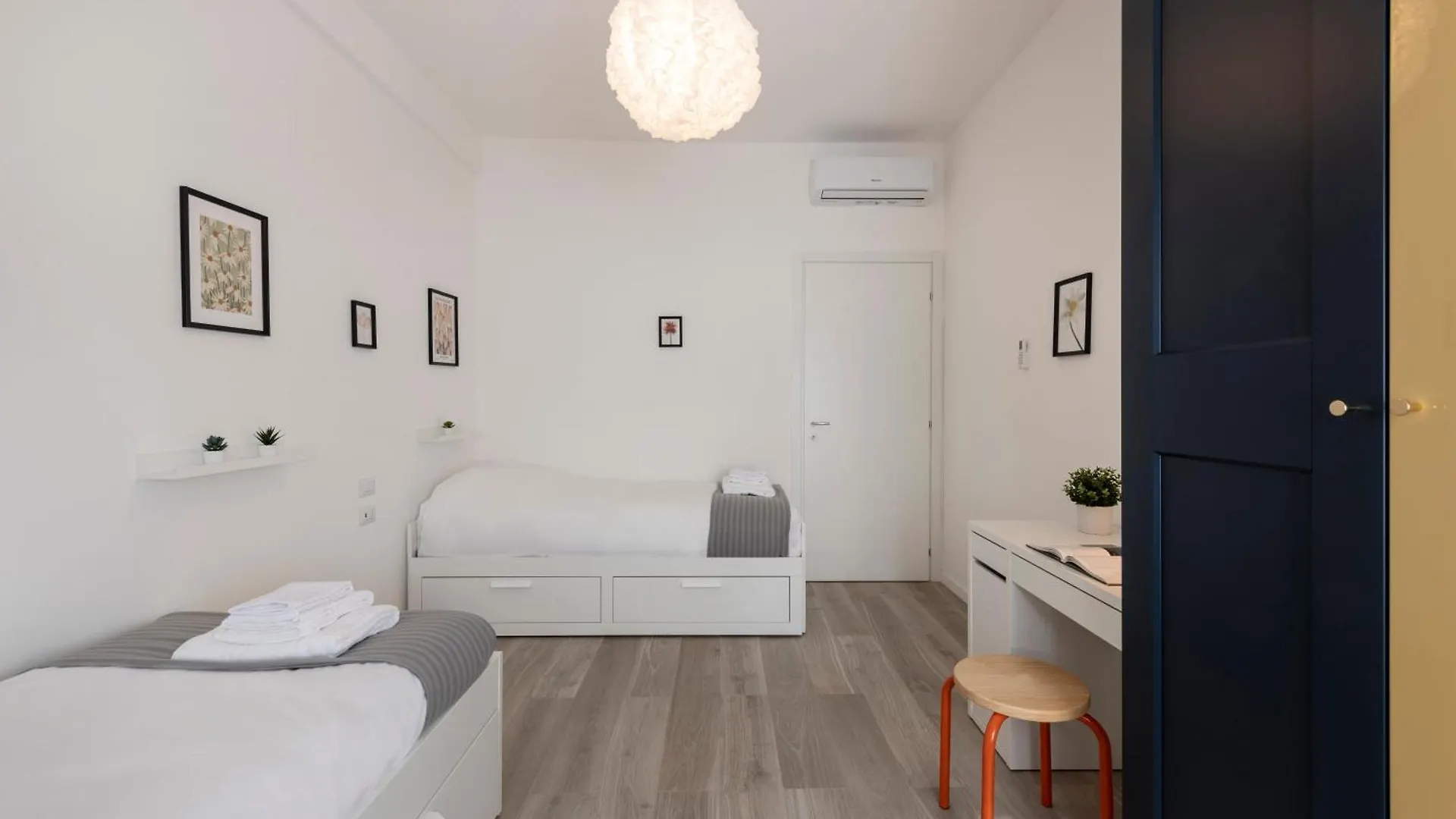 Caracciolo, 28 - Ampio Per 5, Posizione Perfetta Apartment Milan