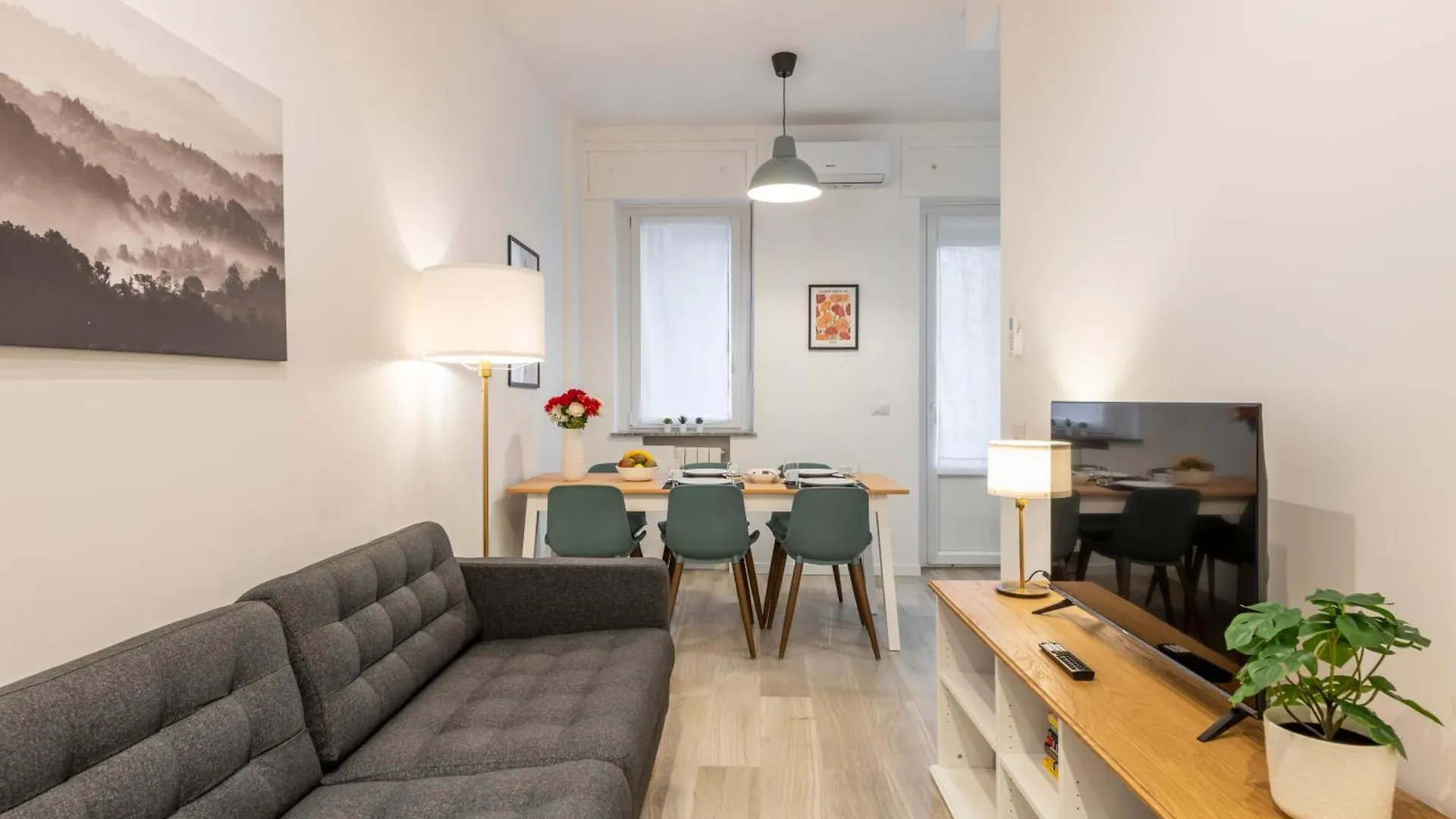 Caracciolo, 28 - Ampio Per 5, Posizione Perfetta Apartment Milan
